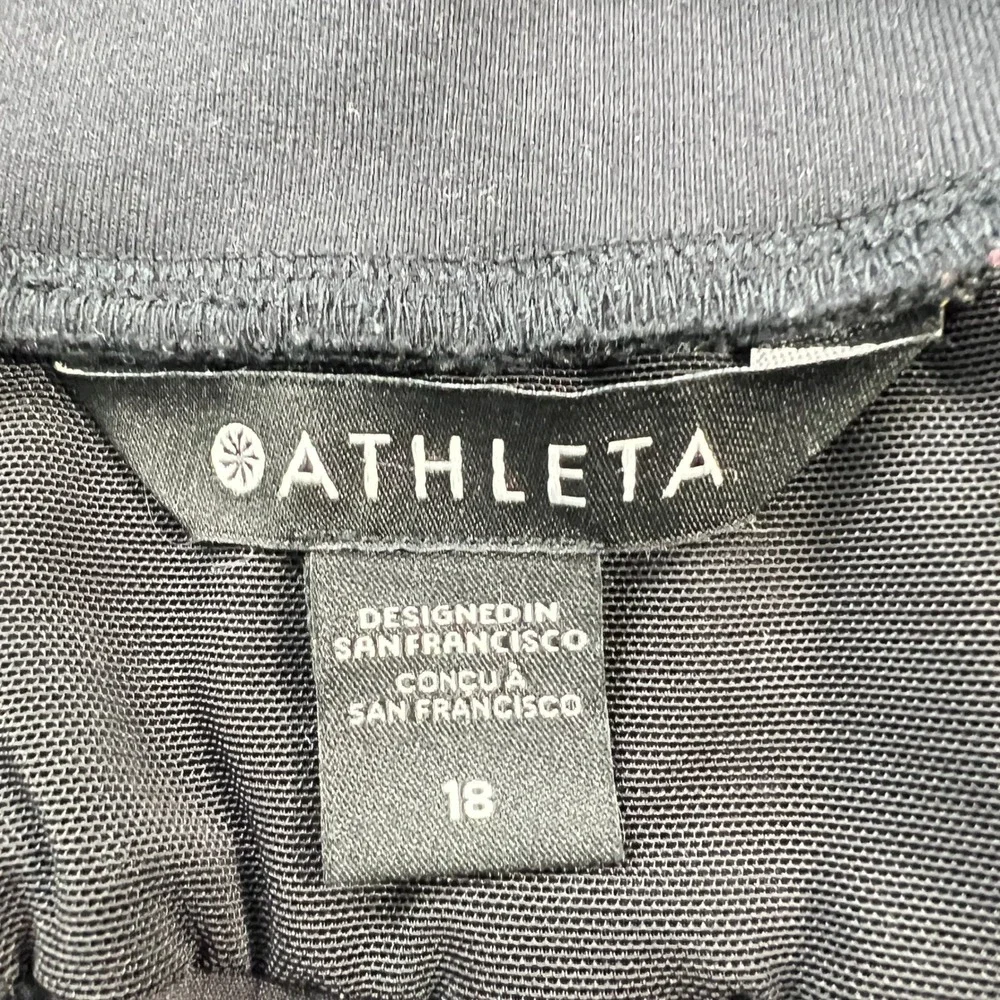 Athleta Trekkie North Jogger Pants Black Size 18 Hiking Travel Activewear Casual